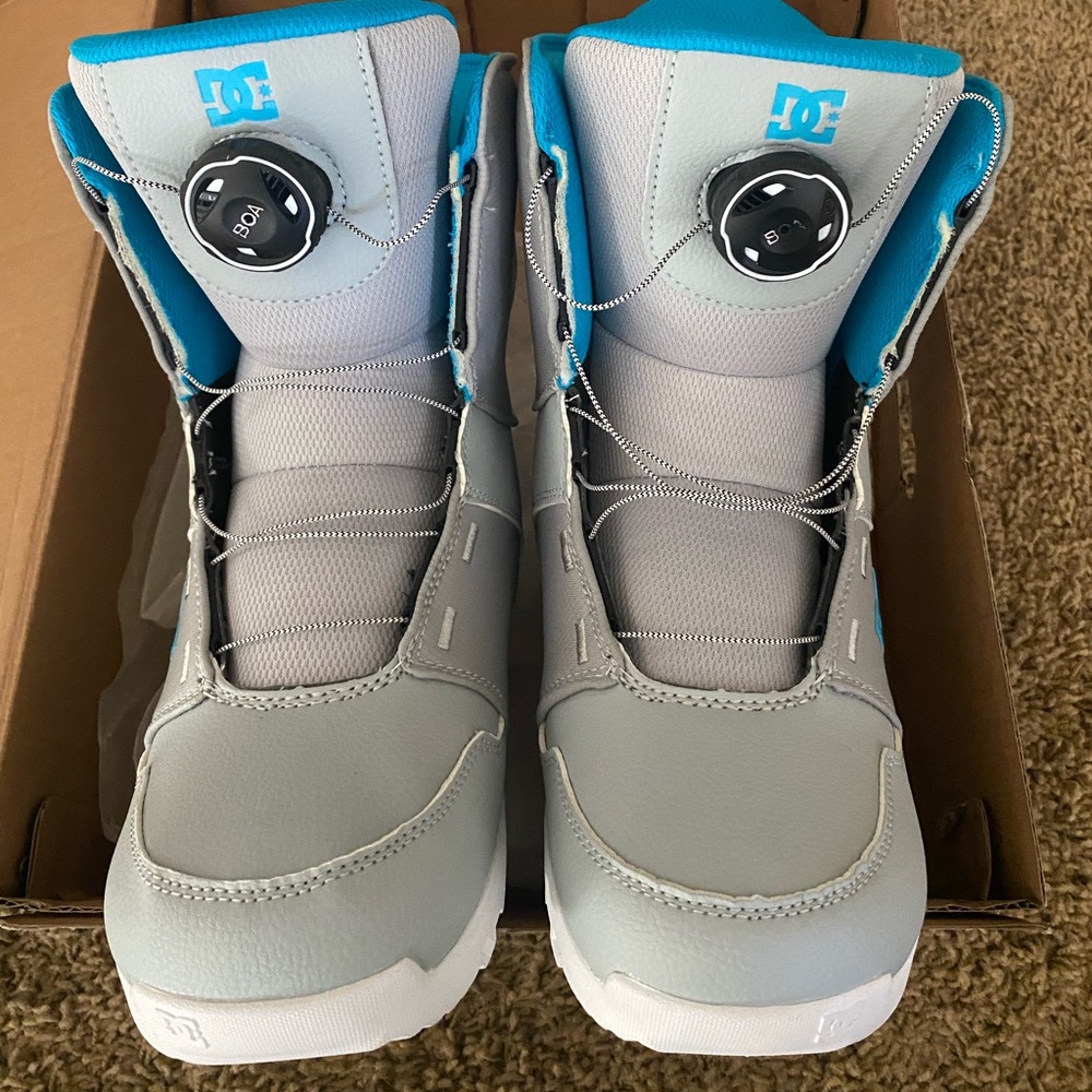 DC Kid's Boy Scout BOA X Snowboard Boots Gray/Blue sz 6
